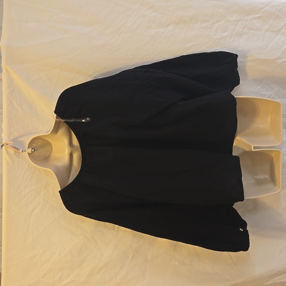 Universal Thread Women's Size M Balloon Long Sleeve Everyday Blouse Black - Picture 3 of 5